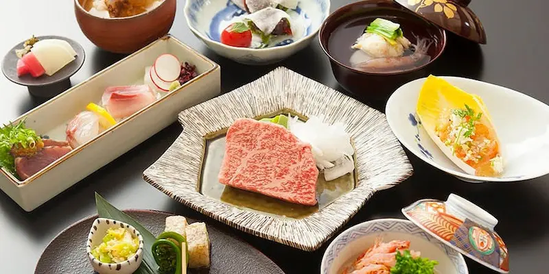 「和食 春名」のメニューの一つ・お肉を中心とした一例