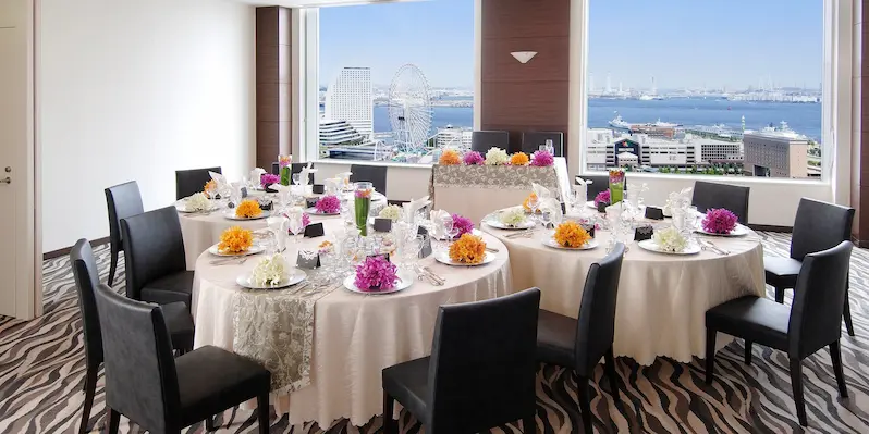 東天紅/横浜桜木町ワシントンホテルの海が見える個室の一例